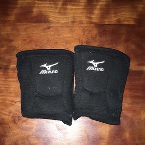 knee pads